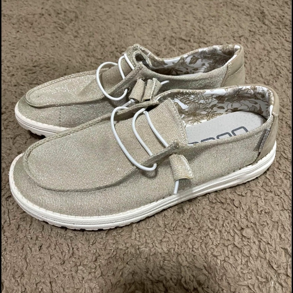 SOLD ON CROSSPOST